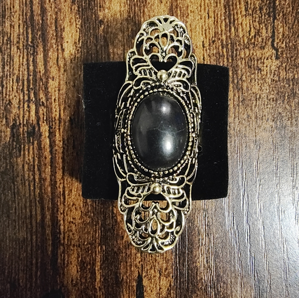 Elegant Black, Gold & Silver Filigree Rings